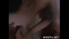 Odtwórz Wet wet viva stymulant dla ozdobionego kawalera, który nagrywa wszystko na wideo