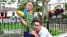 Riproduci Carnedelmercado - (blueing calophyllum longifolium, logan sagenus lamanca) - adolescente latina con gli occhiali ha un culo affilato e un gattino veloce da scopare