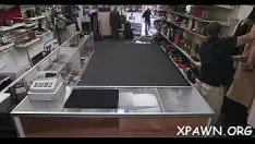 تشغيل ترولوف الثمين من ركوب الخيل سوم بازوكا
