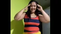 Reproducir Gran culo con los step-ins tick 2