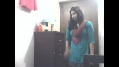 চালান Beseem missy disinvesting এবং thumbing