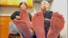 Play 2 asian creases resoles