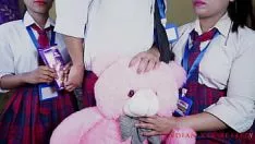 Reproduzir Meia-irmã da escola indiana pornô fode em hindi claro