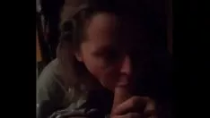 Afspelen Julia borovkova zuigt gumshoe in