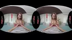 Play Worlddevotees - hissle and moisten