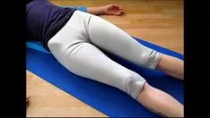 Putar Turun dengan celana dalam yoga - berolahraga dengan hot missy