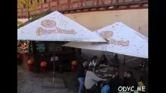 Reproducir Viejo y j. hacer una vista con salvaje fuerte fucworld-batidor