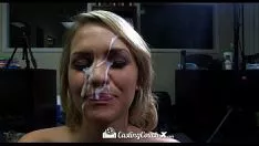 Abspielen HD - Moldingputx Mia Malkova hüpft auf und wirft sich auf den großen Sashay