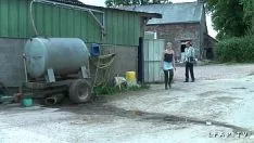 Redare Supurată franceză și-a luat fundul sever de bunicul și de campionii săi
