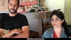 চালান মচকে নগদ অর্থের জন্য সেক্স লাজুক মিসি টুকরো টুকরো 28