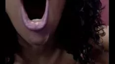 চালান ওয়েবক্যাম দক্ষিণ আফ্রিকা থেকে আমার চ্যাম্পিয়ন ভাস্কর্য