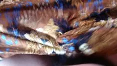 Riproduci Sborra sul longyi della donna sposata