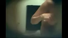 تشغيل اخضعي للاستحمام