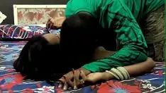 Riproduci Genere damaad ne saas ko jamkar choda hindi